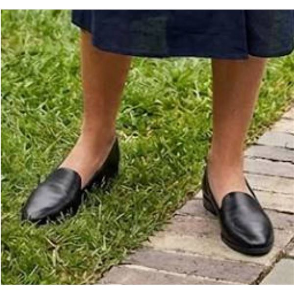 ALDO Black Slip-On Loafers Size 6
