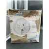 Image 4 : Cool Works 9" Desk Fan, 2-Speed
