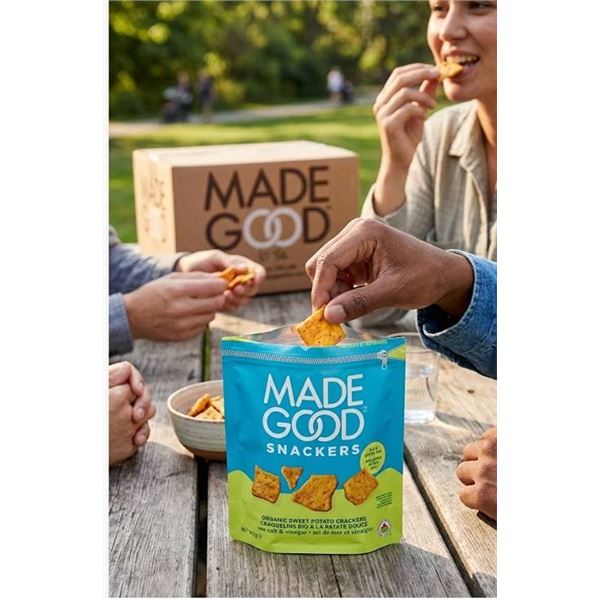 Case of 6 MadeGood Organic Sweet Potato Crackers 142g Sea Salt And Vinegar