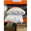 Image 3 : Calvin Klein King Size Pillows, Pair