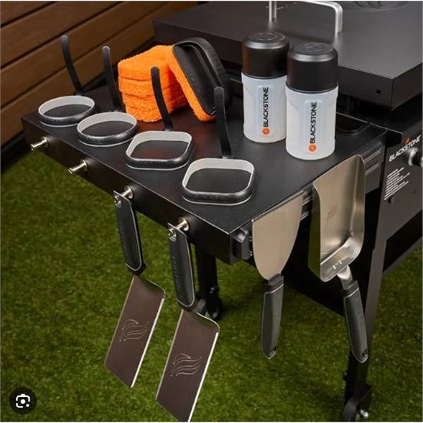 Blackstone Ultimate Griddle Kit, 16 Pieces