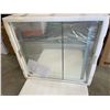 Image 4 : Chende LED Medicine Cabinet
