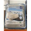 Image 2 : Below Zero Queen Cooling Duvet