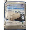 Image 3 : Below Zero Queen Cooling Duvet