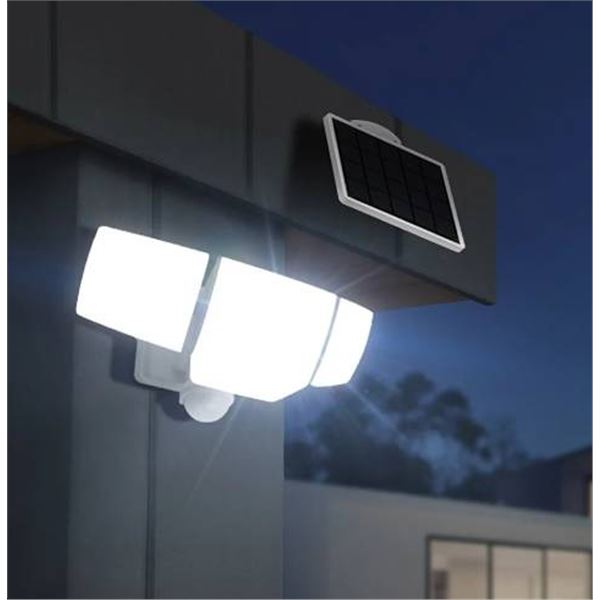 LUTEC Motion Activated Solar LED Light