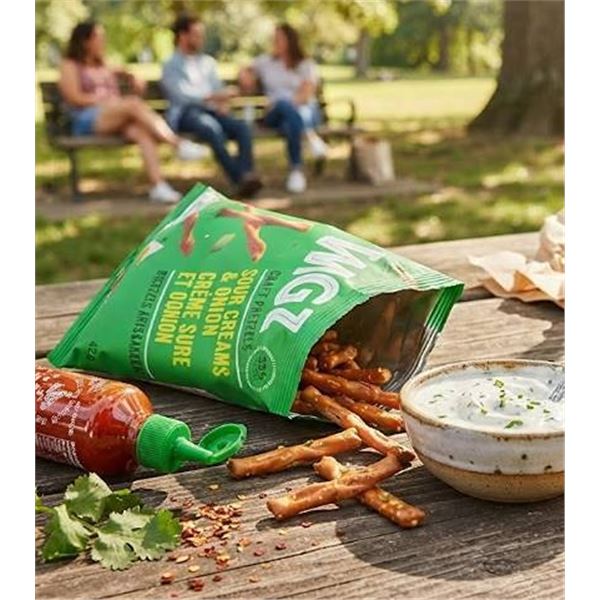 TWIGZ Sour Cream & Onion Pretzels 12x42g