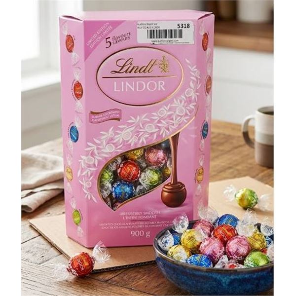 Lindt Lindor Summer Assortment 900g