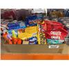 Image 1 : Snack and Candy Variety Pack