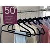 Image 1 : 50 Non-Slip Clothes Hangers
