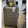 Image 1 : SwissGear Hard Shell Suitcase