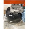 Image 1 : Gray Faux Fur Throw Blanket