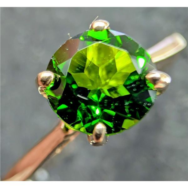 $750, 10k(1.3g), chrome diopside (0.55ct)ring, size 7, retail value $750
