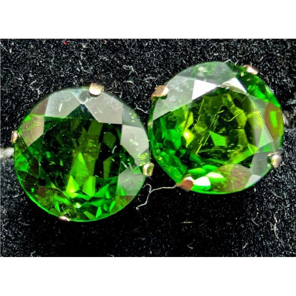 $800, 14k chrome diopside (1.75ct) earring, retail value $800