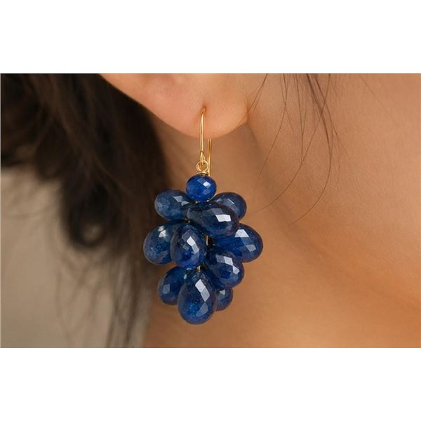 $1400, 10k(7.14g), blue sapphire (34ct) earring, retail value $1400