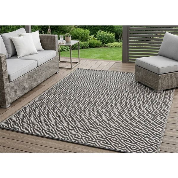 ROOMIO Venture Outdoor Area Rug 72" x 96"*Stock image may not be exact*
