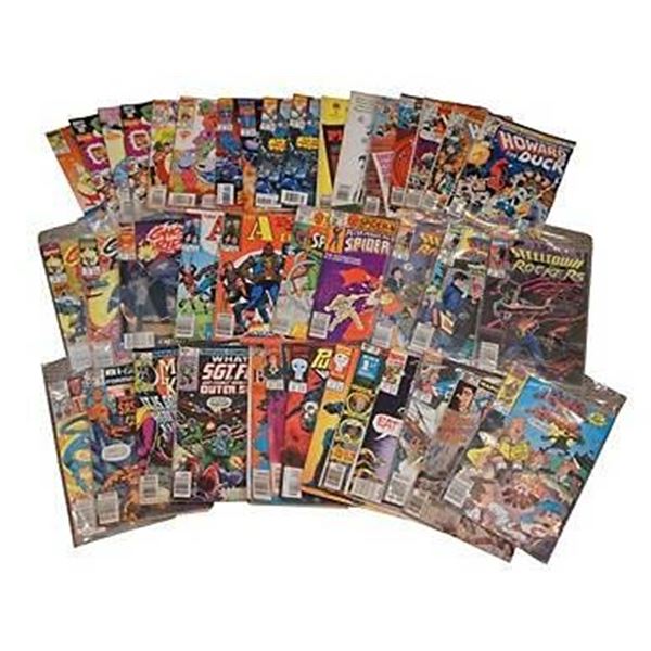 ASSORTED COMIC BOOKS IN COLLECTORS BOX ***STOCK PHOTO IS NOT OF ACTUAL COMICS IN THIS LOT ***