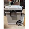 Image 4 : Igloo MaxCold Latitude 62 Roller Cooler