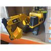 Image 3 : CAT Massive Mover RC Steel Excavator