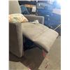 Image 5 : True Innovations Gray Fabric Swivel Recliner