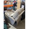Image 6 : True Innovations Gray Fabric Swivel Recliner