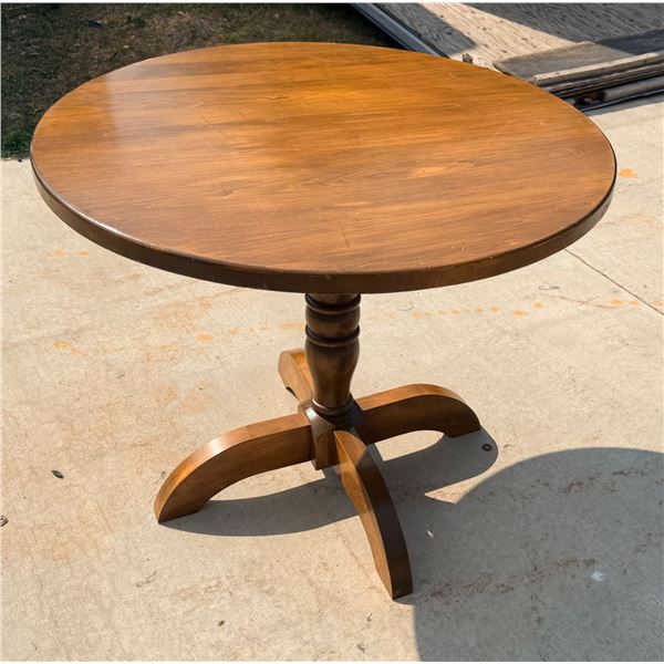 ROUND PEDESTAL DINING TABLE, SOLID WOOD