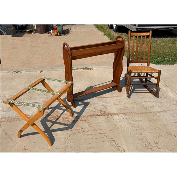 WOODEN FURNITURE ITEMS, LOT