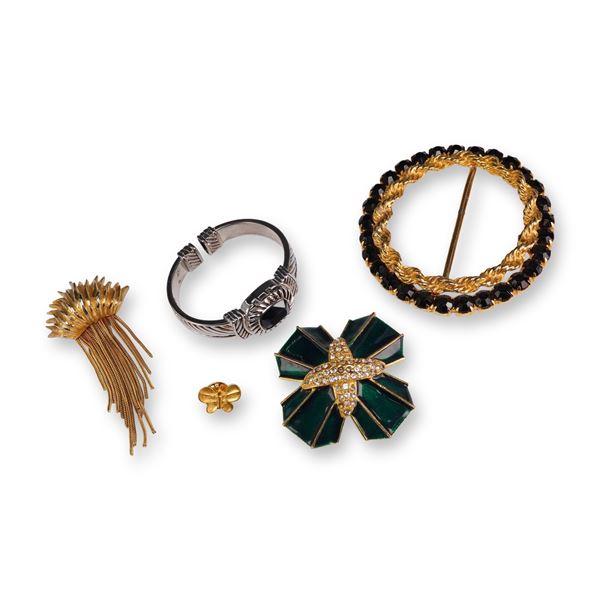 6pc Collection of Costume Jewelry Including 5 Pins and Scarf Ring Buckle