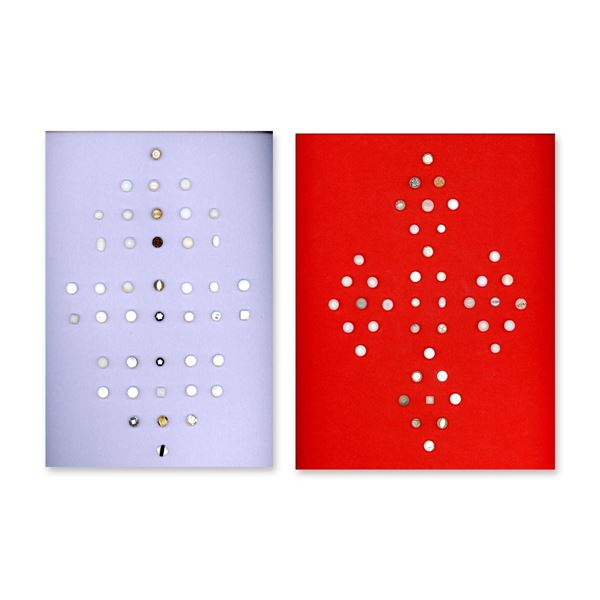 2 CARDS OF GLASS DIMINUTIVE BUTTONS