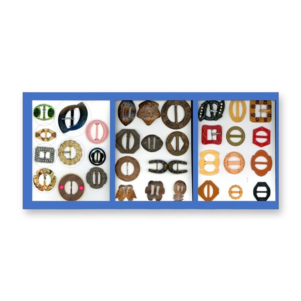 3 CARDS OF ASSORTED BUCKLES