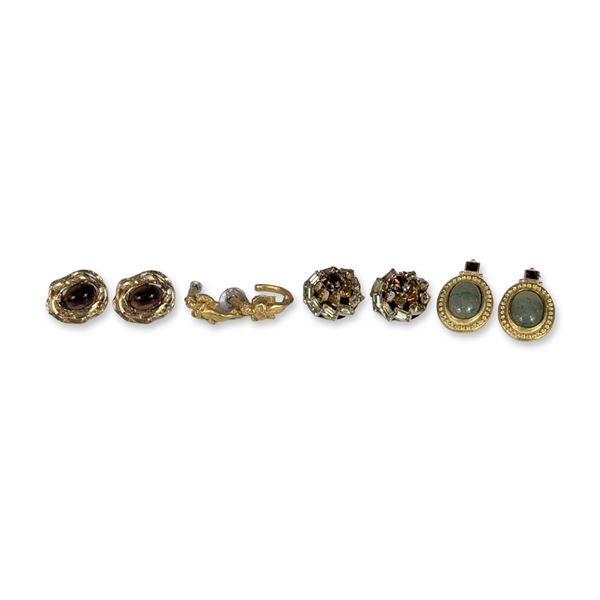 4 Pairs Vintage Linda Levinson Napier and Costume Earrings