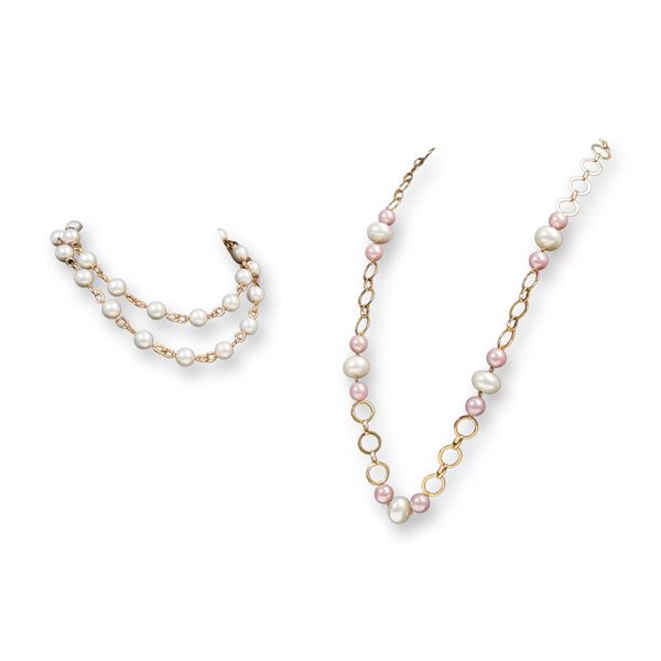2pc Gold Tone Link Necklaces with Simulated Pearls