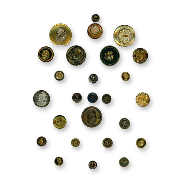 A CARD OF DIVISION ONE ASSORTED METAL PICTORIAL BUTTONS