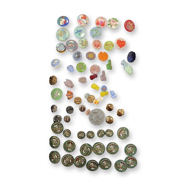 AN ASSORTMENT OF DIVISION THREE GLASS BUTTONS