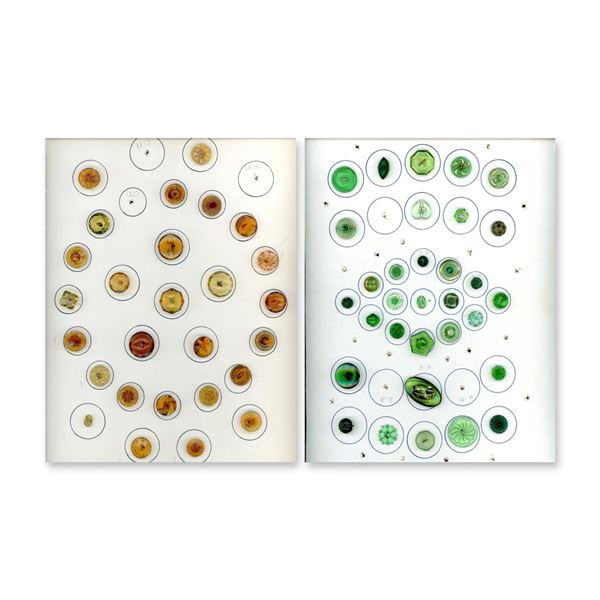 2 CARDS DIVISION THREE COLORED GLASS BUTTONS