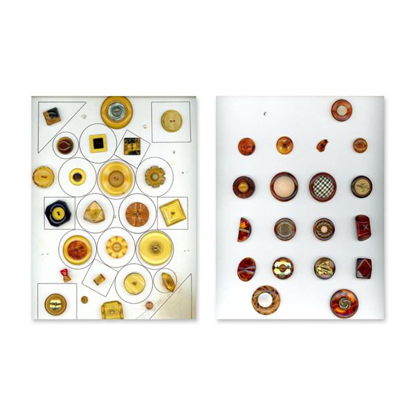 2 CARDS OF DIVISION THREE BAKELITE BUTTONS