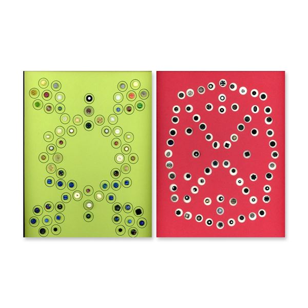 2 CARDS OF GLASS DIMINUTIVE BUTTONS