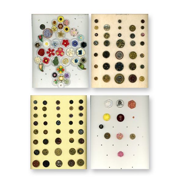 4 CARDS OF ASSORTED PLANT & STYLISED PLANT LIFE BUTTONS