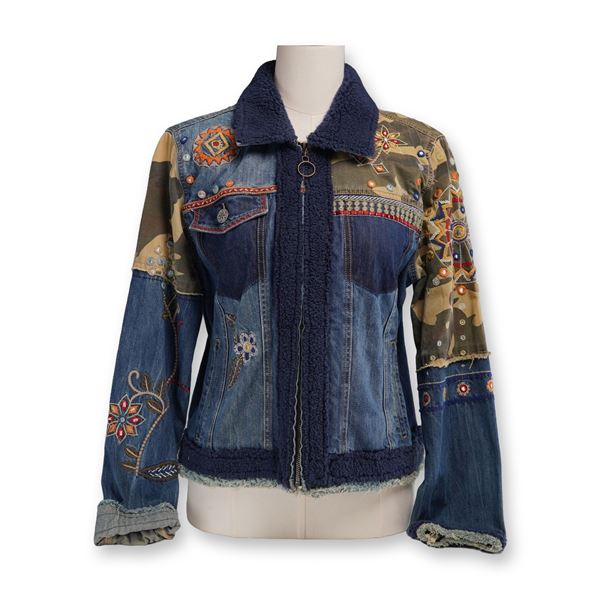 Contemporary Desigual Patchwork Denim Jacket with Embroidery and Fleece Detailing