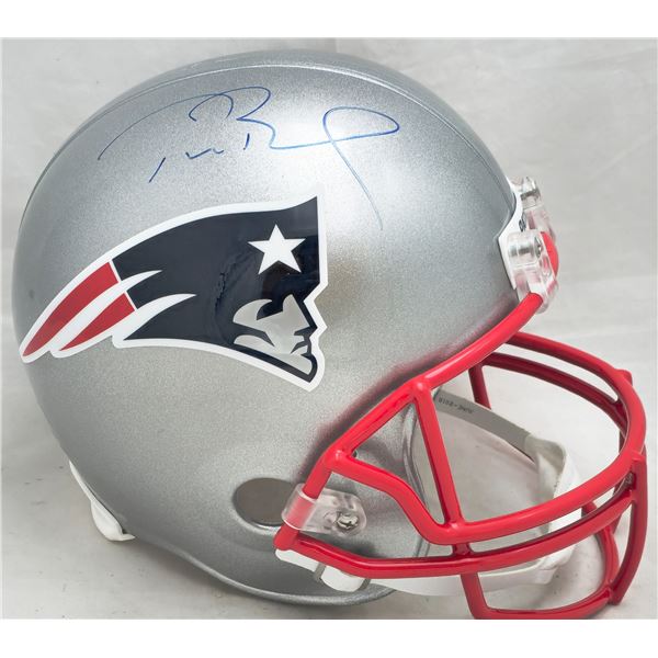 TOM BRADY SIGNED NEW ENGLAND PATRIOTS FULL SIZE HELMET (BECKETT COA)