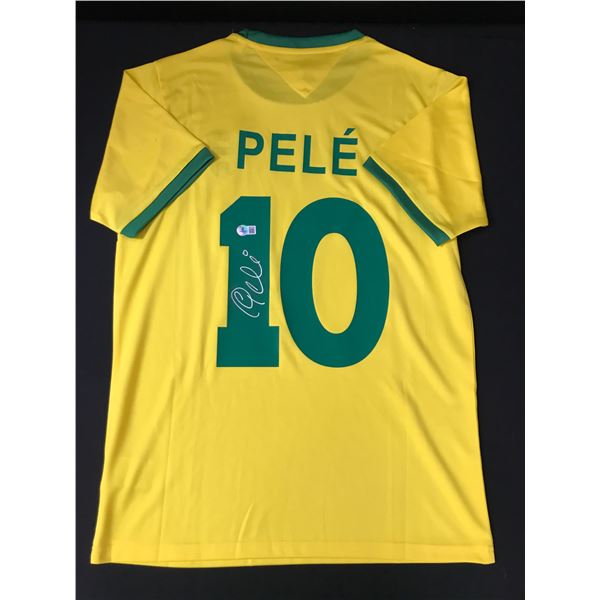 PELE SIGNED BRASIL SOCCER JERSEY - BECKETT COA