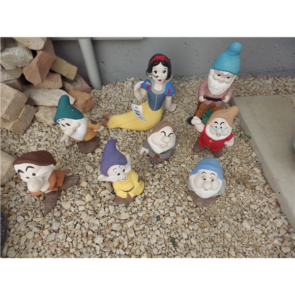 ceramic Snow White and the 7 dwarves ornaments