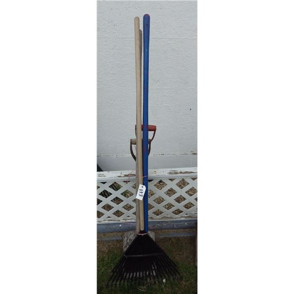 bundle of assorted garden tools
