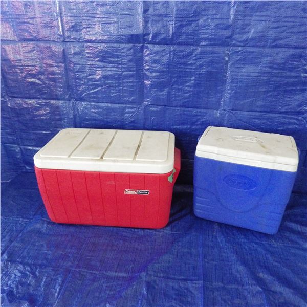 2 insulated coleman coolers