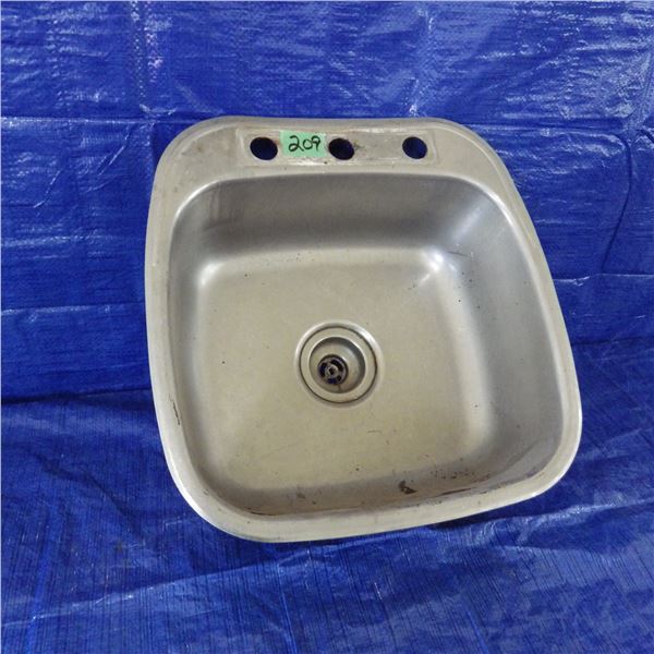 stainless steel sink