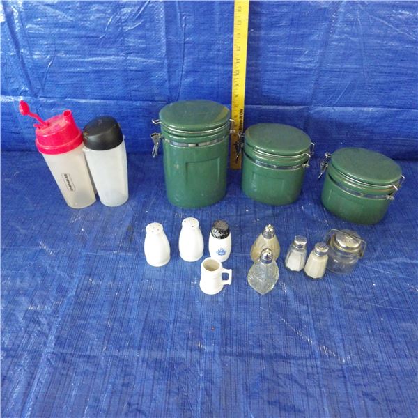canister , Salt and pepper shakers etcetera
