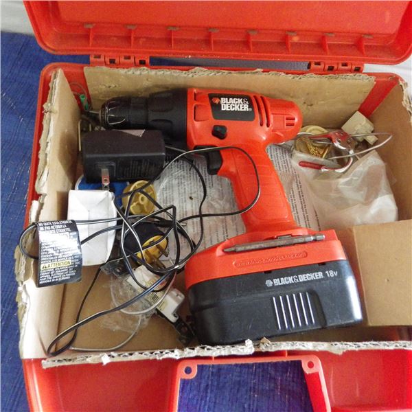 Black and Decker 18 Volt Cordless Drill with accessories - No base for charger - Not tested