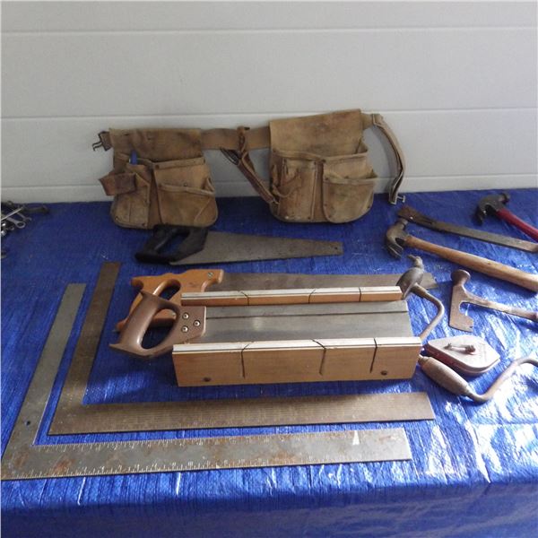 Carpenter Belt , miter saw , carpentry tools