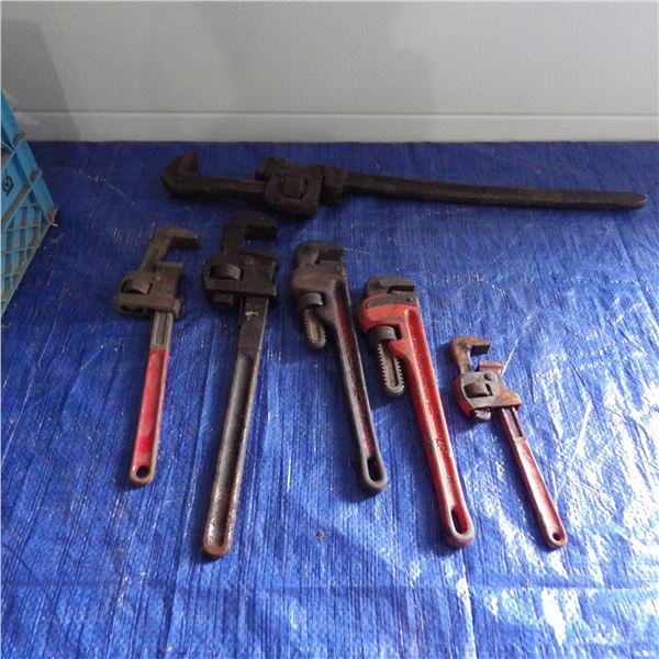 pipe wrenches