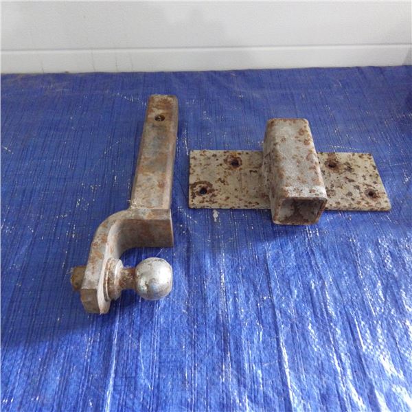 Tow hitch and mounting plate