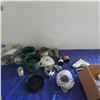 Image 1 : nails and screws